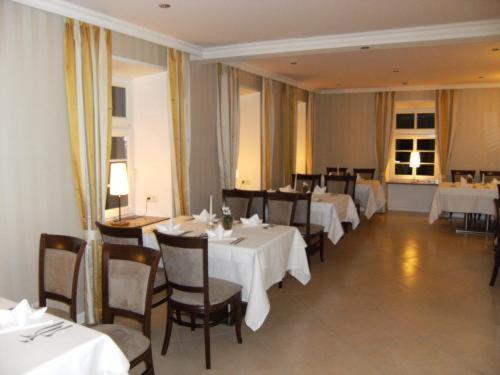Hotel Restaurant Oelmuehle Ландштуль Екстер'єр фото